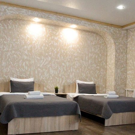 Павлодар Hotel Esterno foto