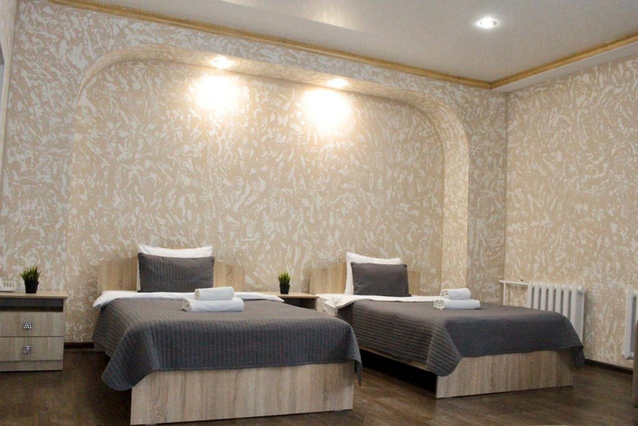 Павлодар Hotel Esterno foto