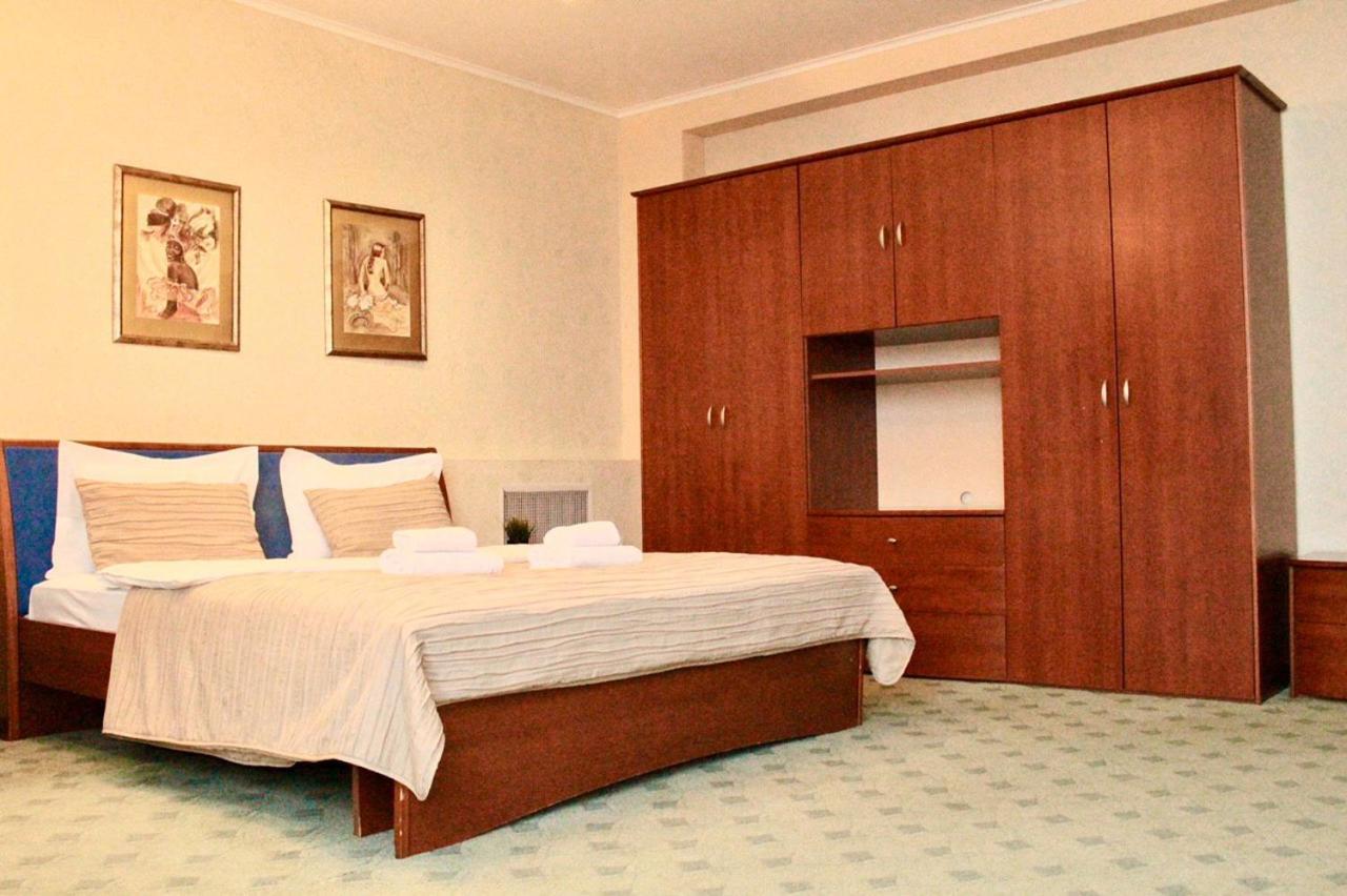 Павлодар Hotel Esterno foto